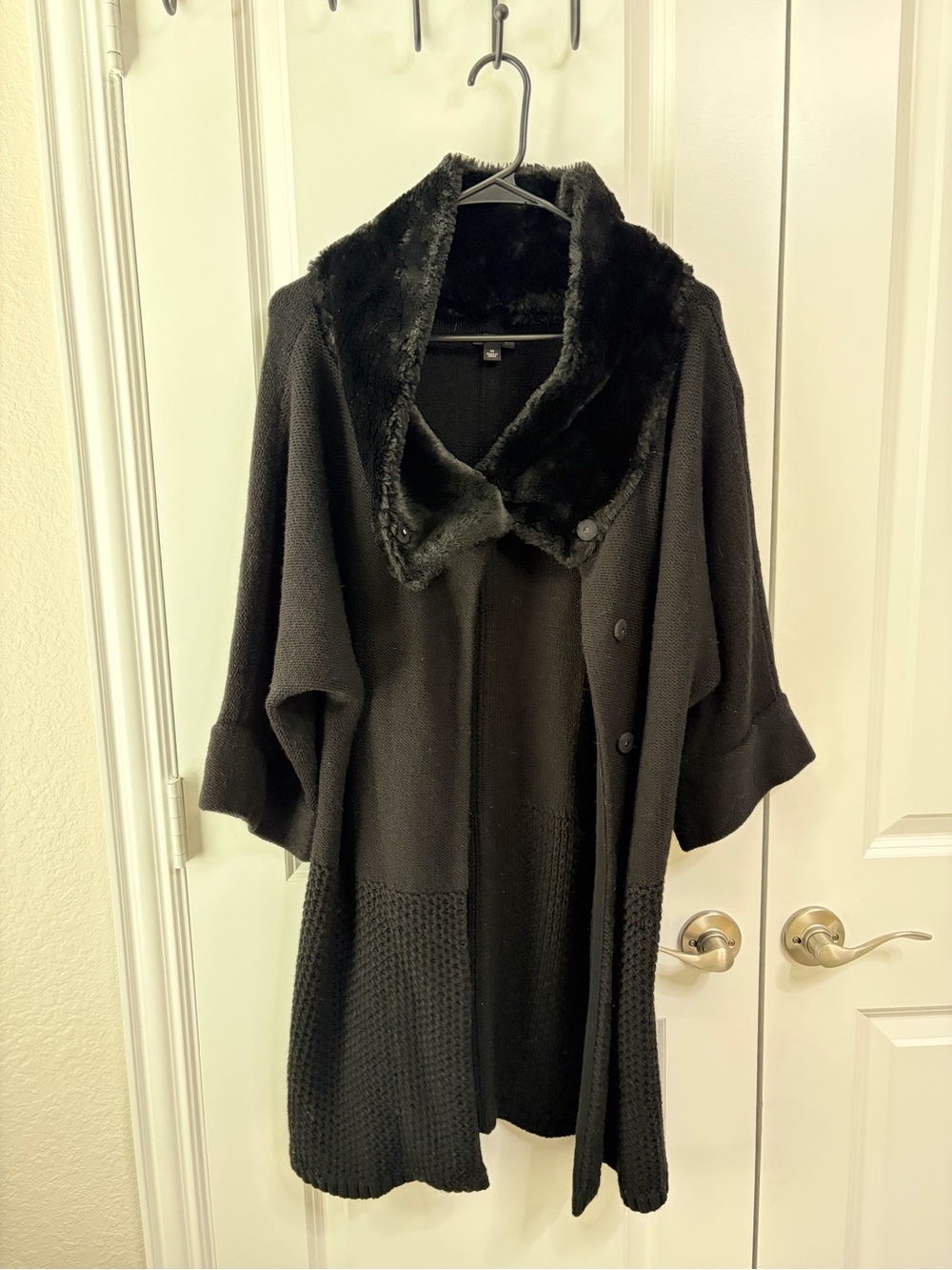 Ann Taylor Black Faux Fur Collar Long Cardigan Sweater Coat M
